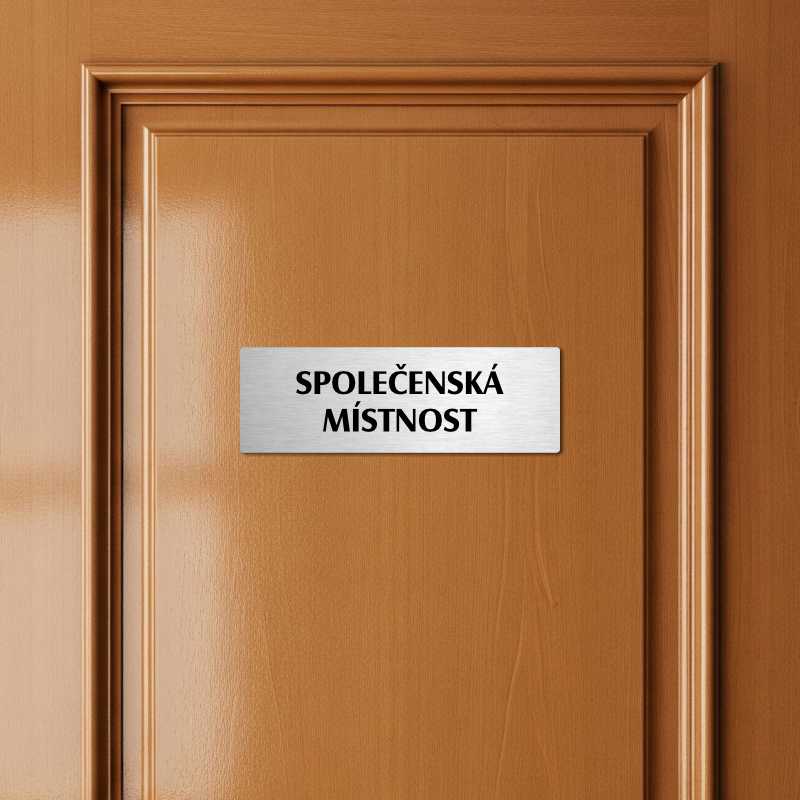 Společenská místnost, 240x79mm, stříbrná popiska s rámečkem